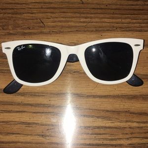 White Wayfarer Ray Ban Sunglasses great condition!